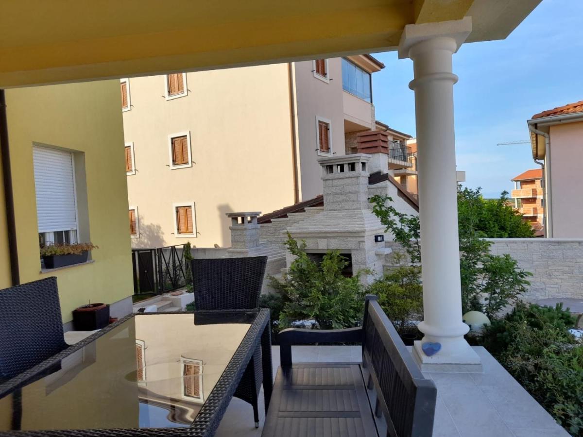 Villa Istriana Ližnjan Eksteriør billede